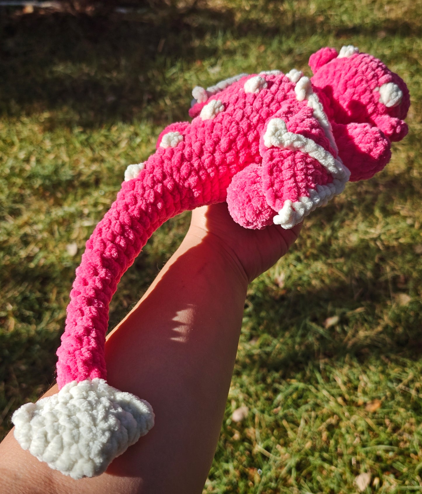 Baby dragon plushie
