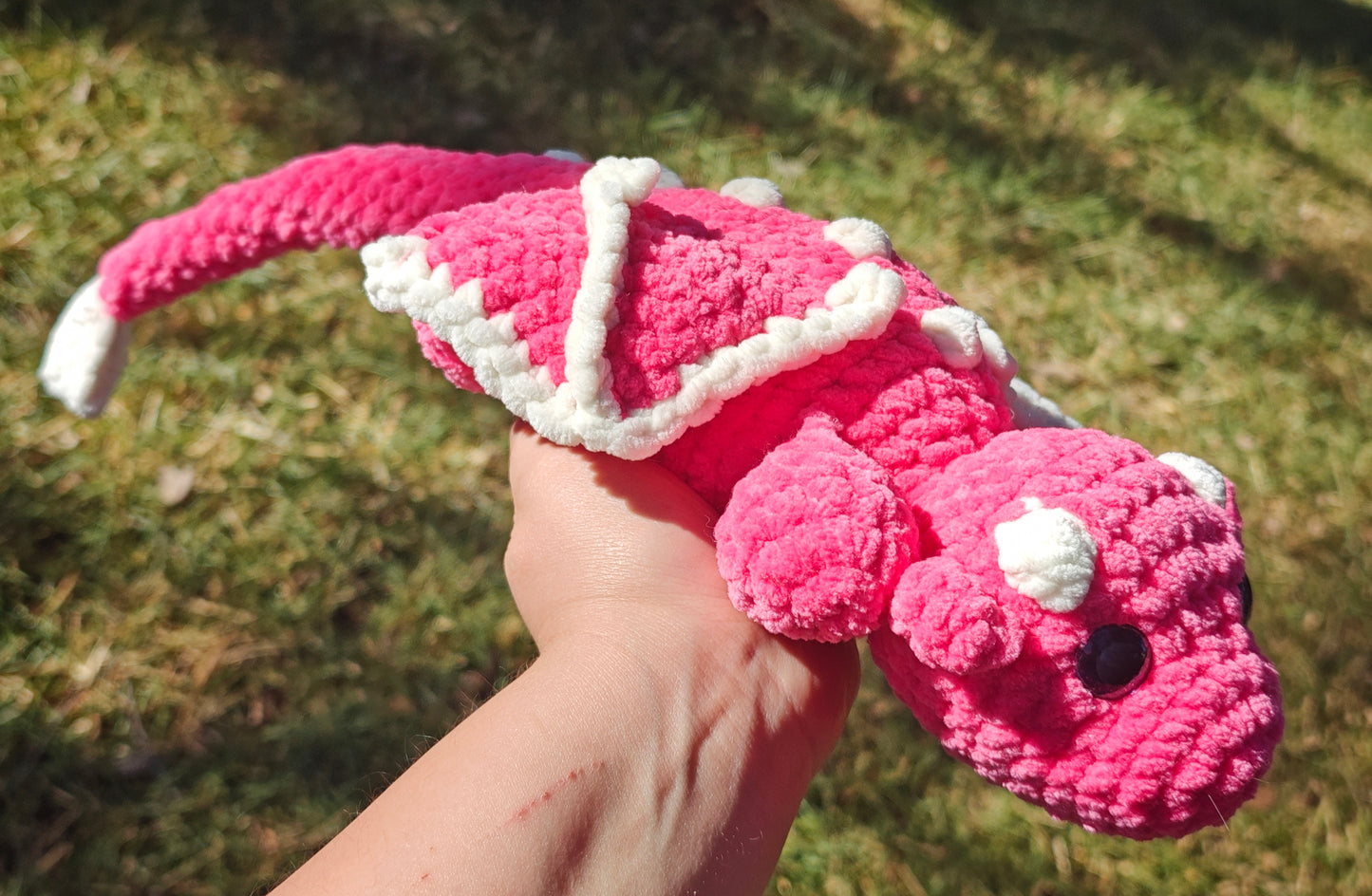 Baby dragon plushie